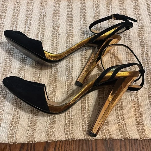Gucci Black and Gold Mirrored Heels - Picture 6 of 9